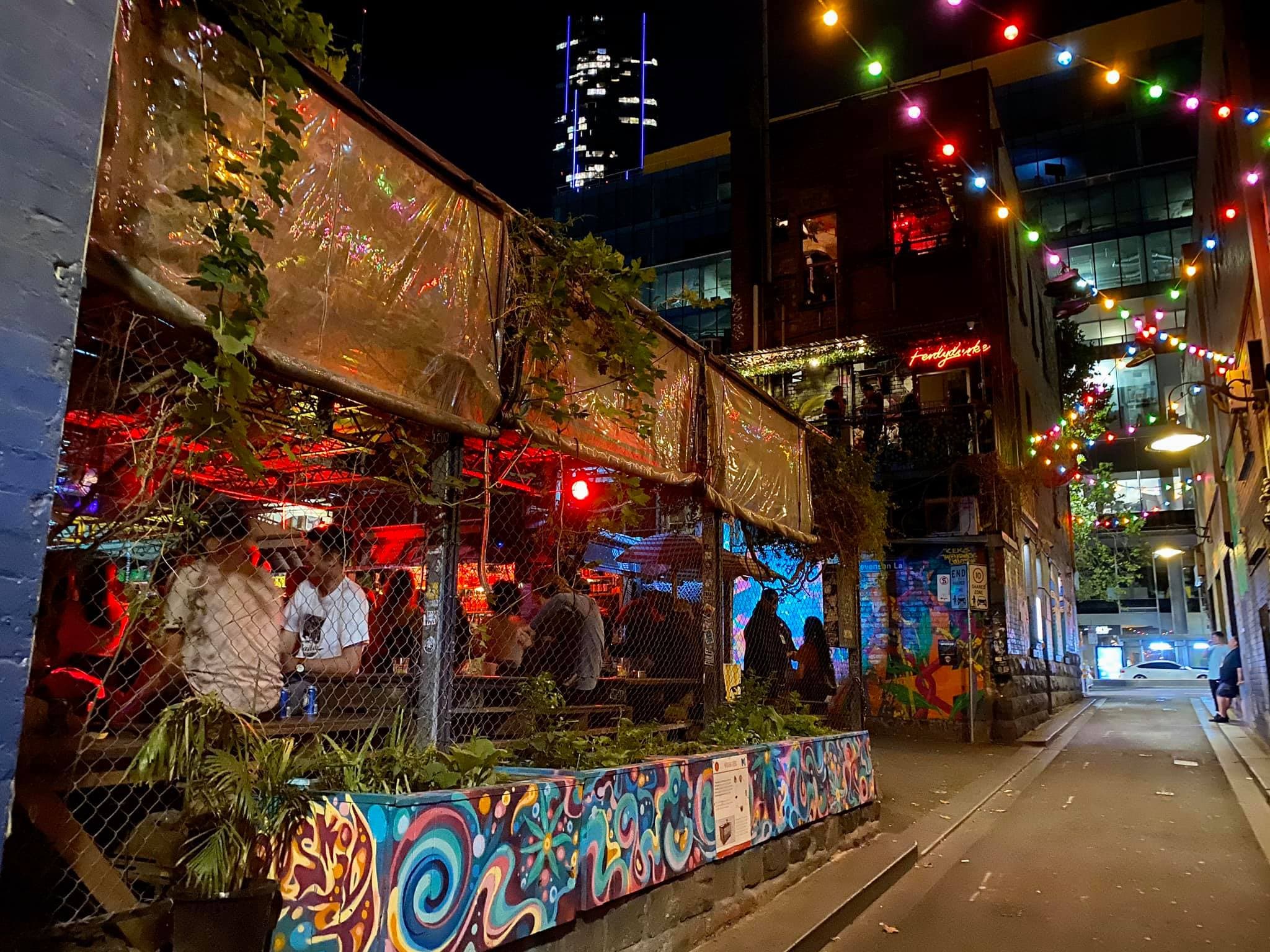 melbourne: art, alleys and coffee